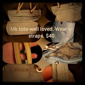 Michael kors tote